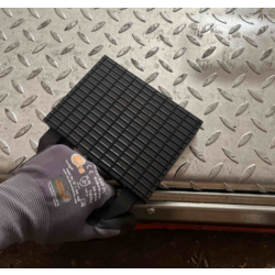 CALE PONT AVEC POIGNEE 160X120X40